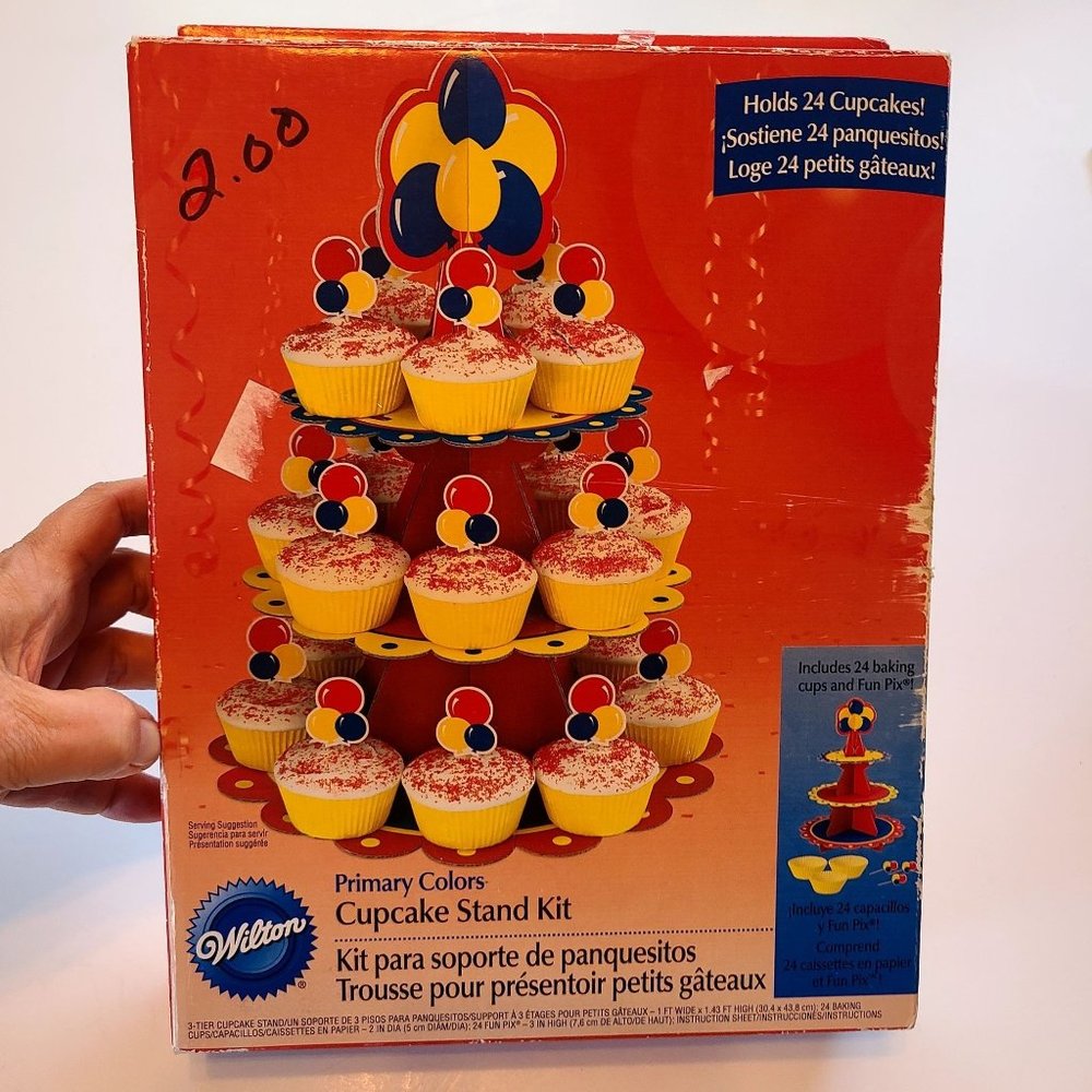 WILTON CUPCAKE STAND PRIMARY COLORS BIRTHDAY PARTY